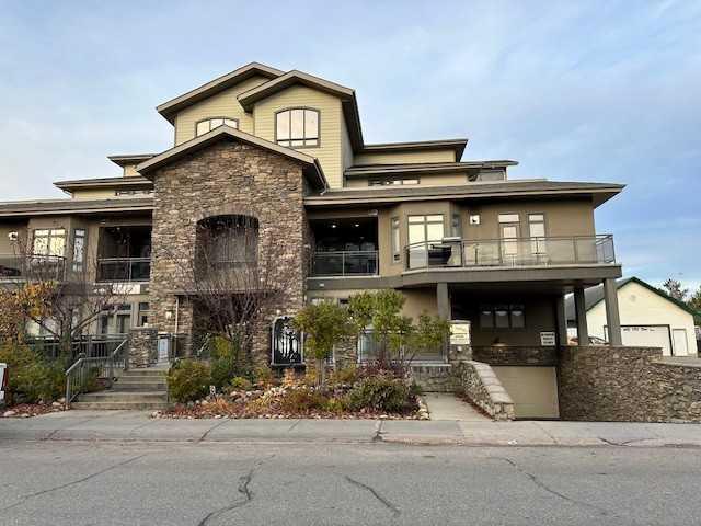 107, 10110 Fraser Avenue, Fort McMurray