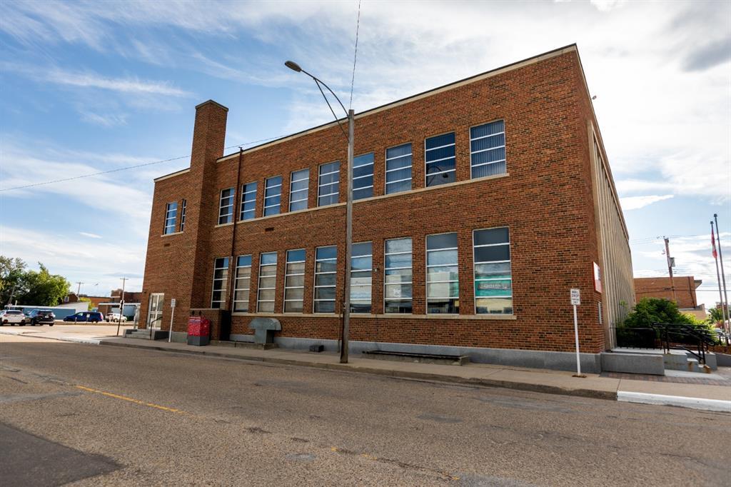 260, 4901 50 Avenue, Camrose