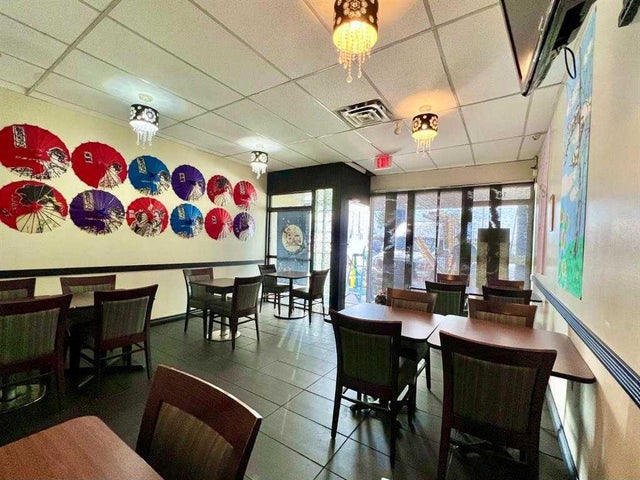 920 36 Street Ne, Calgary