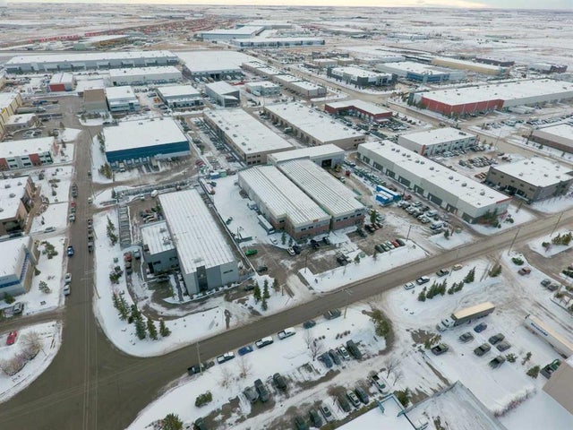 10528 46 Street Se, Calgary