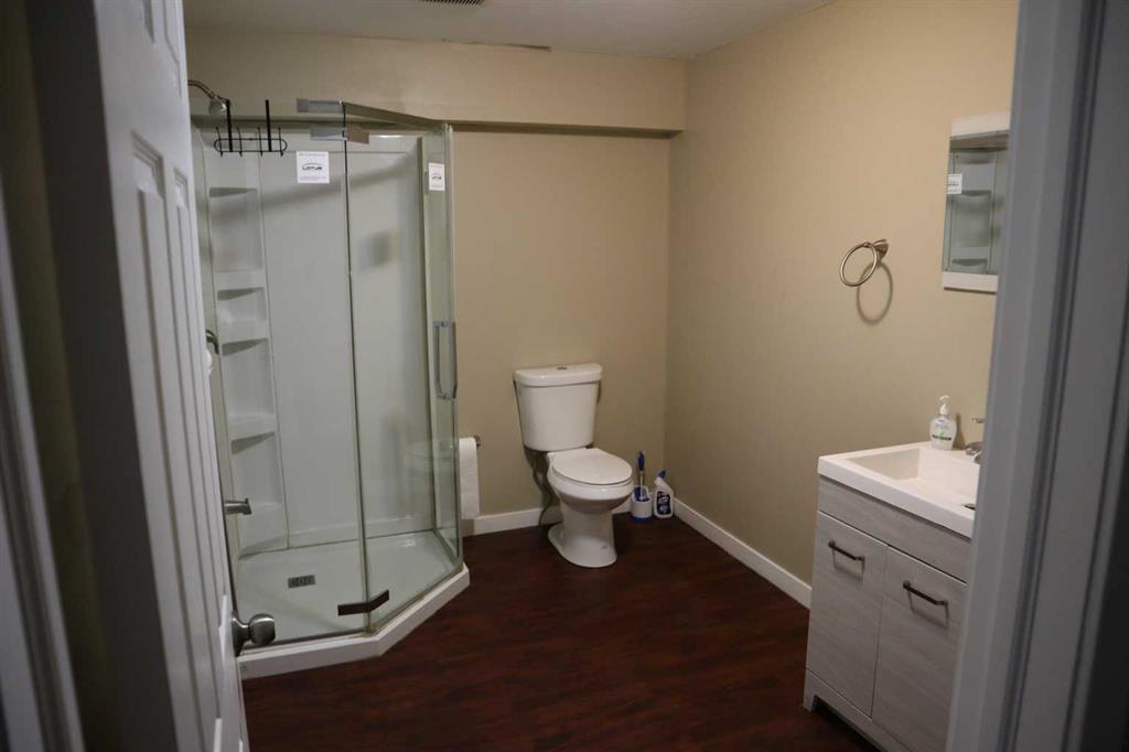 5, 4316 64 Avenue Southeast, Calgary – Commercial Industrial Listing Photo 11