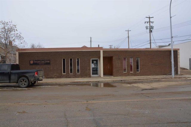 9910 97 Avenue, Peace River