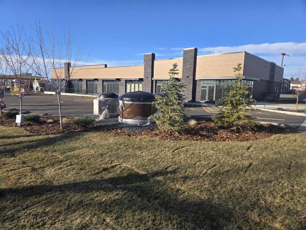 110, 1805 20 Street Ne, Calgary