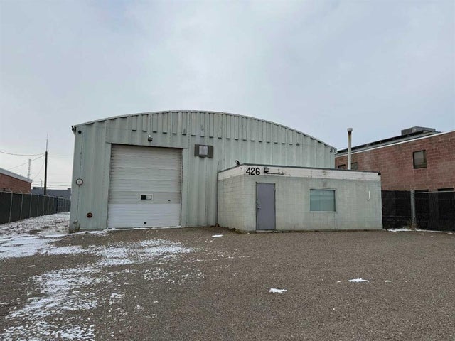 426 10 Street N, Lethbridge