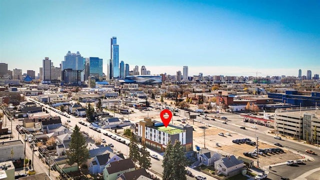 10882 98 Street Nw, Edmonton