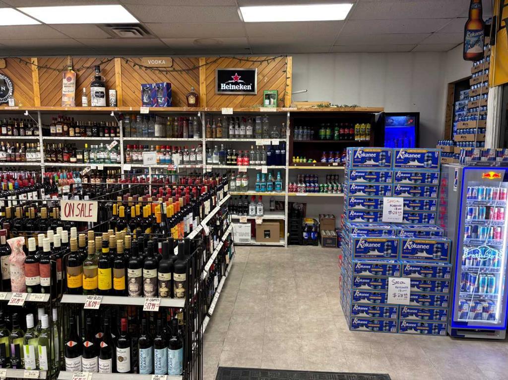 428 16 Avenue Ne, Calgary