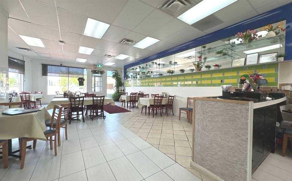 108, 320 West Creek Drive, Chestermere