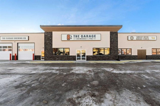 5015 50 Avenue, Whitecourt