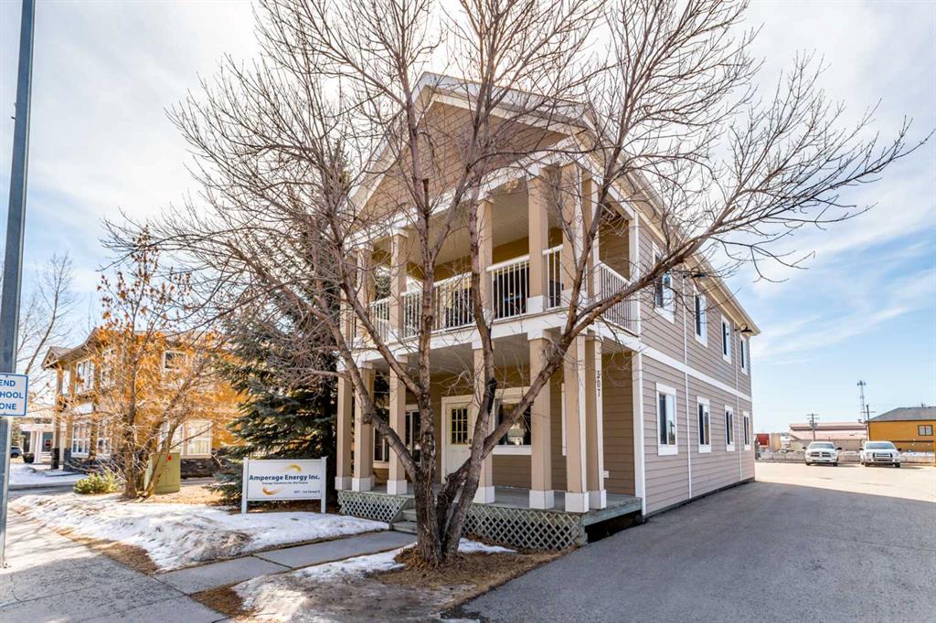 5, 307 1 Street E, Cochrane