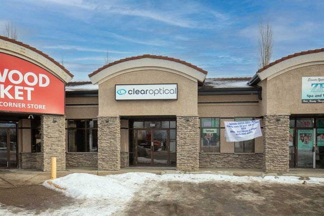 130, 100 Kent Street, Red Deer