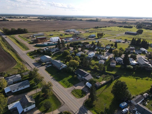 4833 48th Street, High Prairie