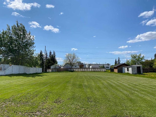 4536 48 Street, Rycroft