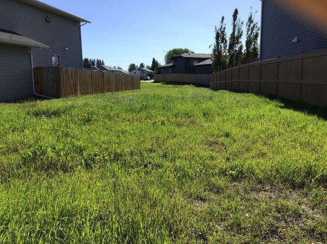 27 Prichard Drive, Whitecourt
