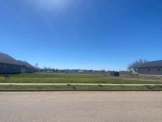 113 Upland Boulevard W, Brooks
