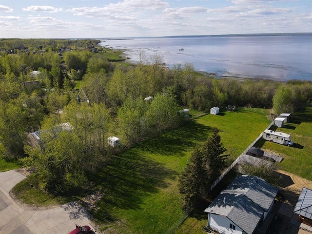 Lot 7 Peace River Ave, Joussard