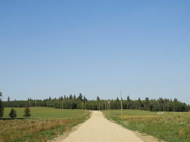 Near Ponoka, Rural Ponoka County