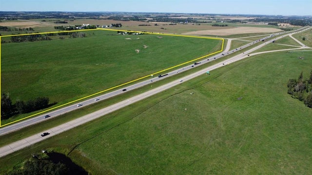 Qe2 And 604 Highway, Rural Lacombe County