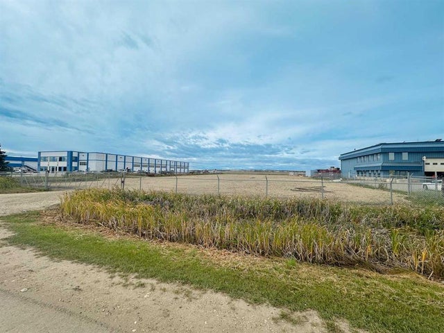 10220 123 Street, Grande Prairie