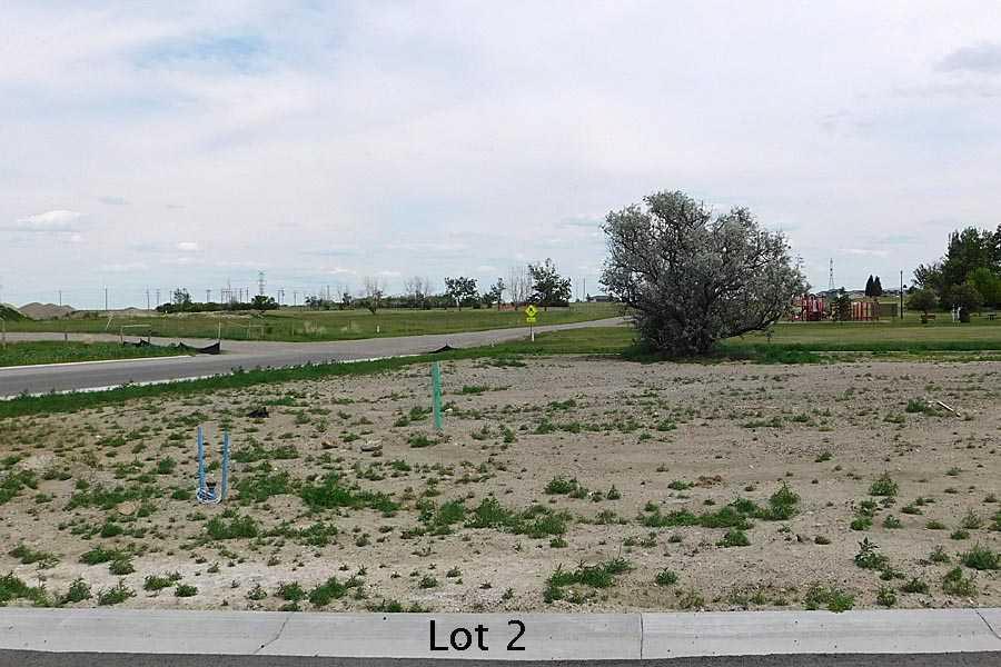 2 Pine Place E, Claresholm