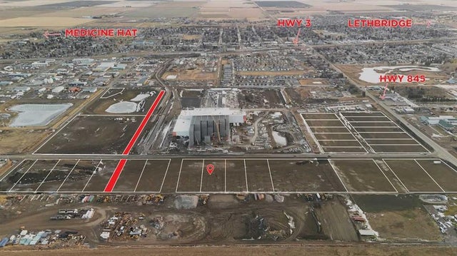 1602 12 Avenue, Coaldale