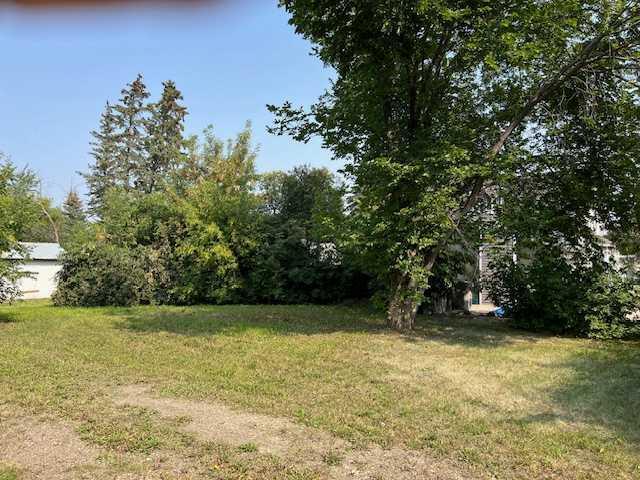 5816 51 Avenue, Stettler