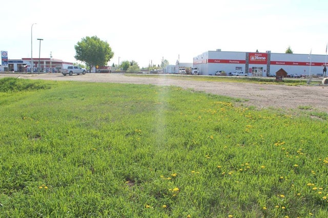 430 Main Street, Manning