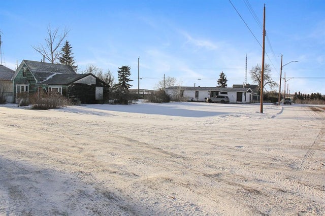 4940 51 Street, Hardisty