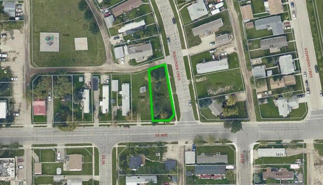 4504 55 Avenue, Whitecourt