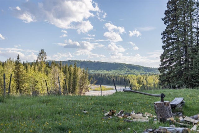 231175 Bracken Road, Bragg Creek