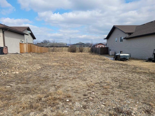 9118 129 Avenue, Peace River