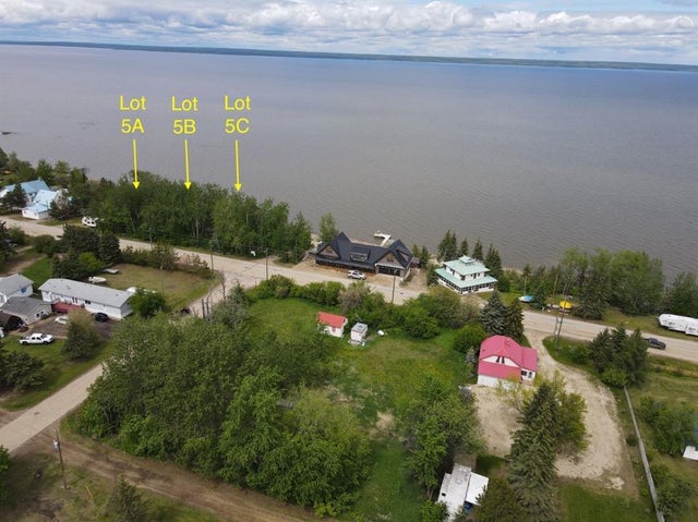 Lot 5a, 5b, 5c Peace River Avenue, Joussard