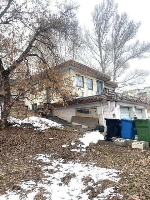 411 Edmonton Trail Ne Calgary Alberta T2E 3S5 Crescent Heights Home For Sale