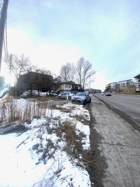 411 Edmonton Trail Ne Calgary Alberta T2E 3S5 Crescent Heights Home For Sale