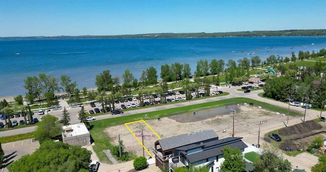 4217 Lakeshore Drive, Sylvan Lake