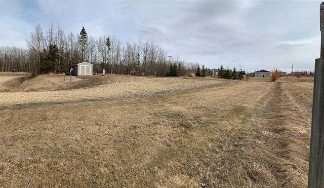 31 Village Estates Village, Village at Pigeon Lake