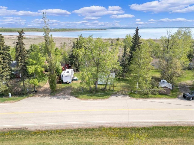 296, 40422 Range Road 10, Rural Lacombe County