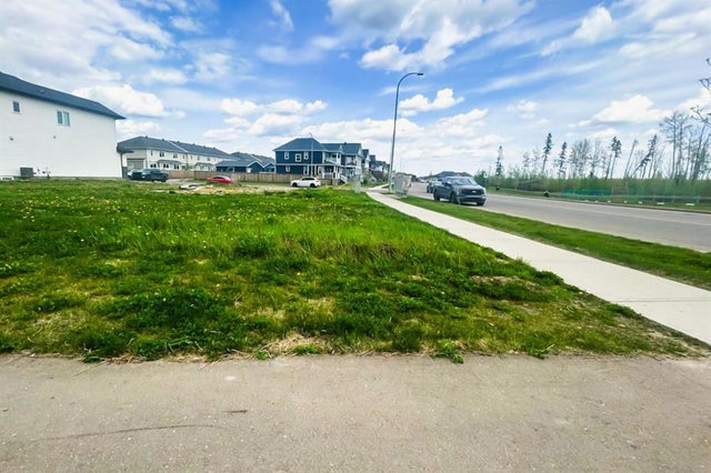101 Shalestone Way, Fort McMurray
