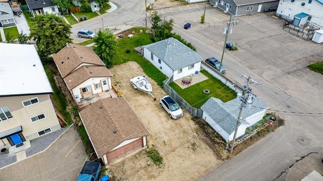 5018 49 Street, Sylvan Lake