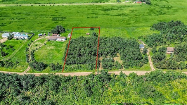 44101 Range Road 214, Ferintosh
