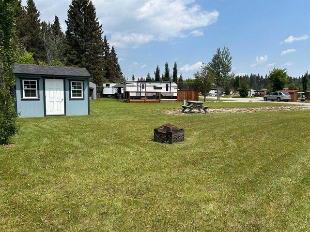 117, 33051 Range Road 60, Rural Mountain View County