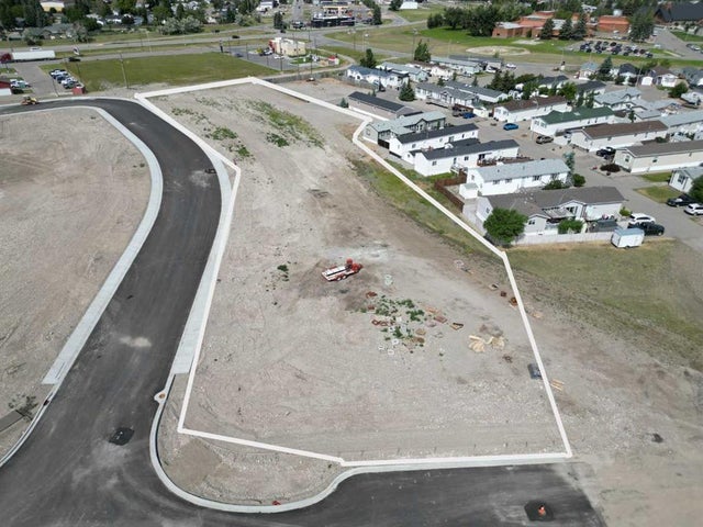 801 Willow Lane, Fort Macleod