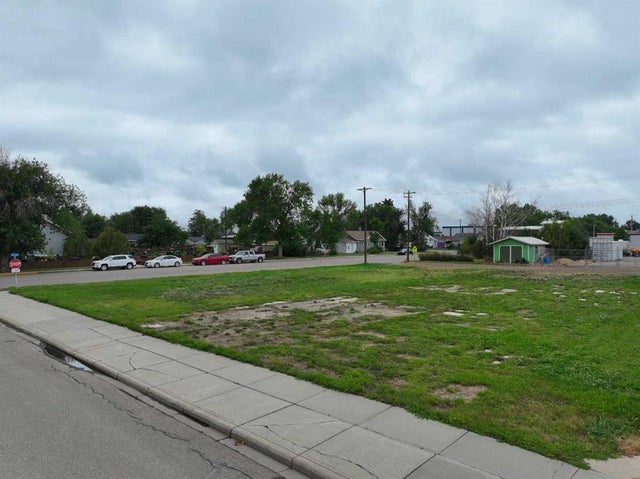 520 2 Avenue N, Vauxhall