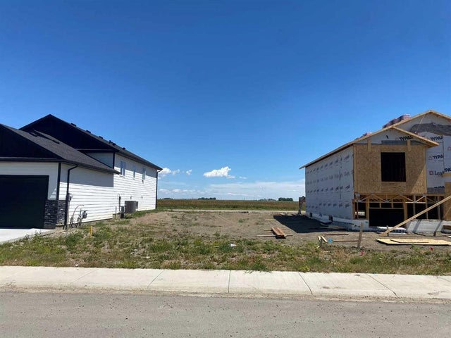 1909 Parkside Way, Coaldale
