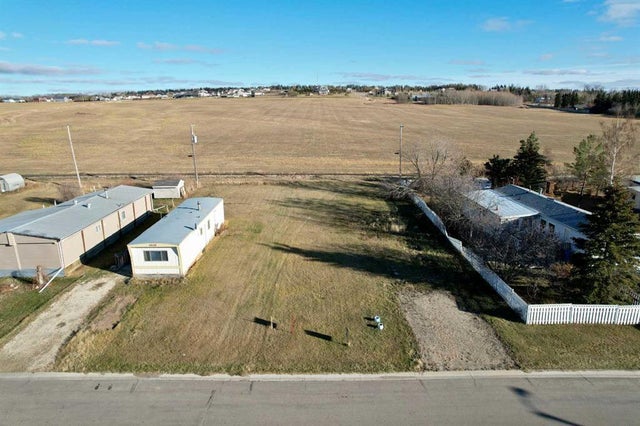 410 7 Avenue, Beaverlodge