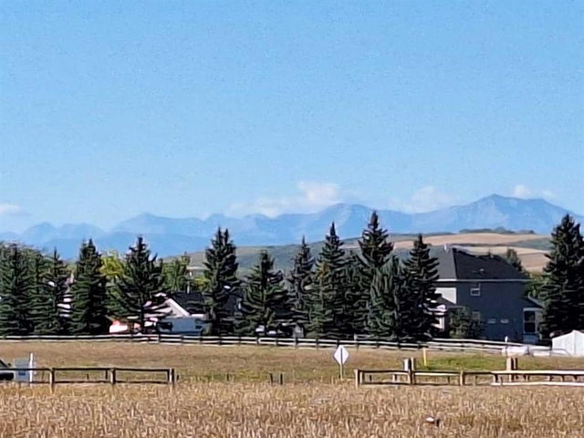 5086 283 Avenue W, Rural Foothills County