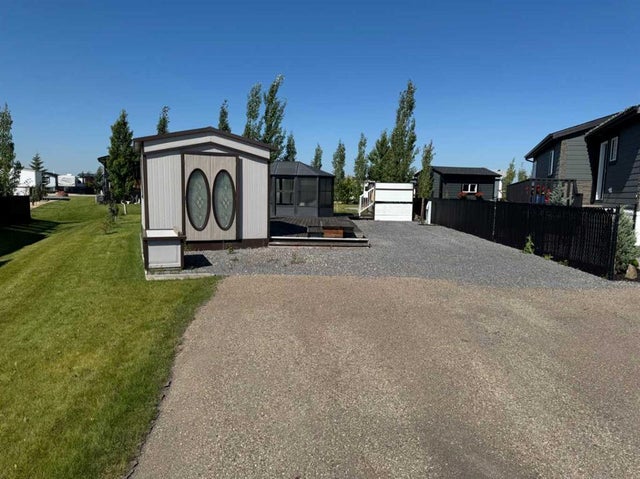 80 - 41019 Range Road 11, Rural Lacombe County