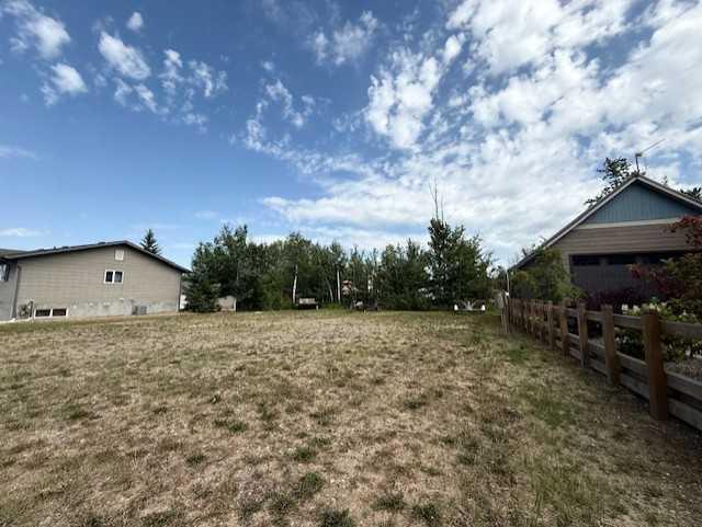 202 Lake View Drive, Lac des Isles