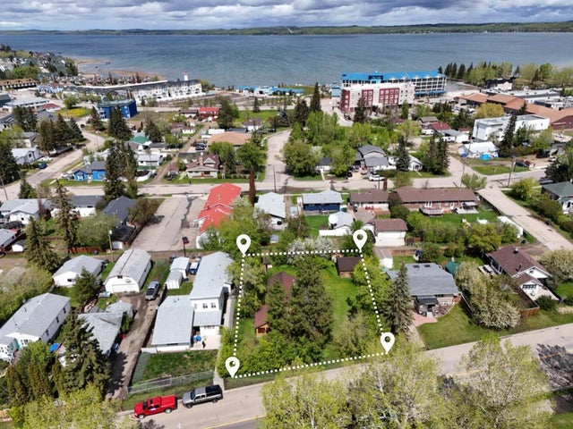 5116 50 Avenue, Sylvan Lake