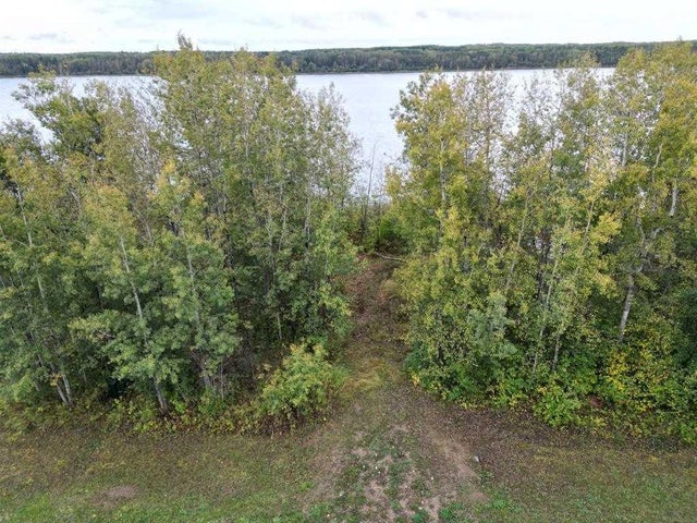 001 Rose Meadow Drive, Loon Lake