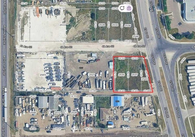 2535-2543 48 Avenue Se, Calgary